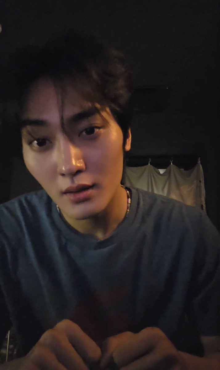 tyo0127's tweet photo. 큰일나따 진짜
보고싶어 https://t.co/gSNywyzuhe