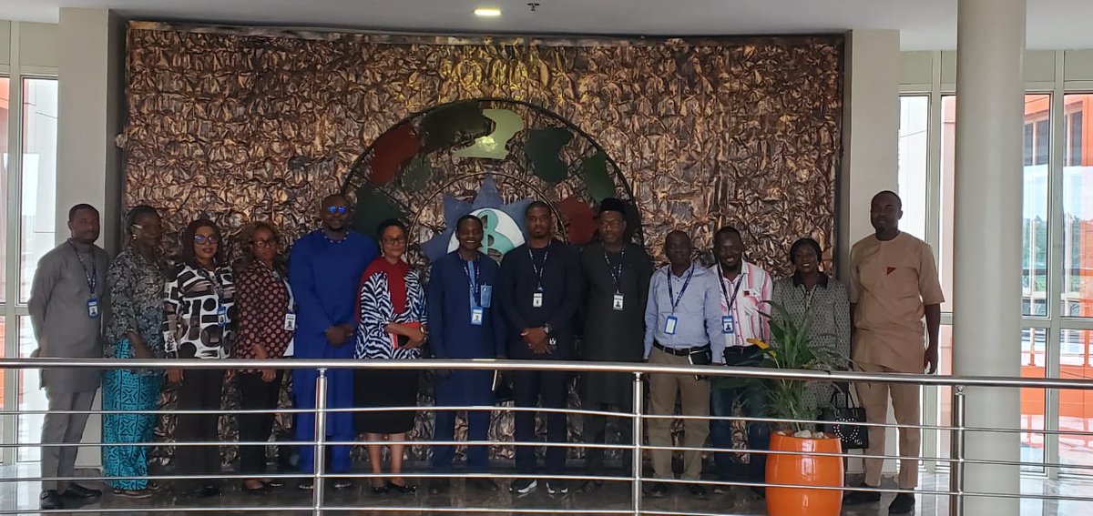 TBNetworkcso's tweet photo. Stronger partnerships are key to ending TB.
TB Network Nigeria engaged key stakeholders, including IHVN and CCM, to advance Near Point-of-Care (nPOC) TB diagnostic services across Nigeria.
Earlier diagnosis means better outcomes and healthier communities. #EndTB #nPOC https://t.co/KWIyCxpY3G