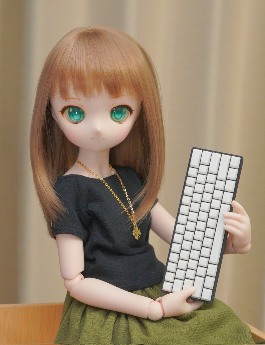 temi0412's tweet photo. バリエーションも増えちゃうんよ( ´ω｀)
60%、テンキーレス、フルサイズ。
英語配列と日本語配列。
せら「ツートンカラーもかわいいよね💕」 https://t.co/sa7DV7UjCc