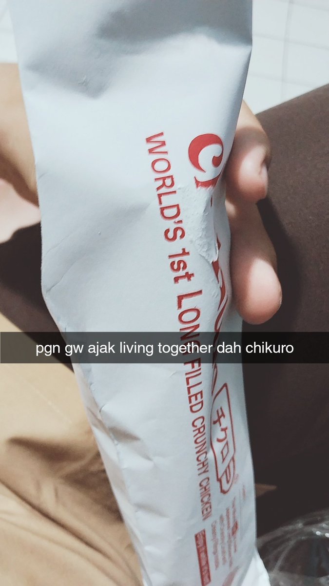 0osean_'s tweet photo. chikuro mau living together sama gua ga..? 💕 https://t.co/YxInCE3Jm8