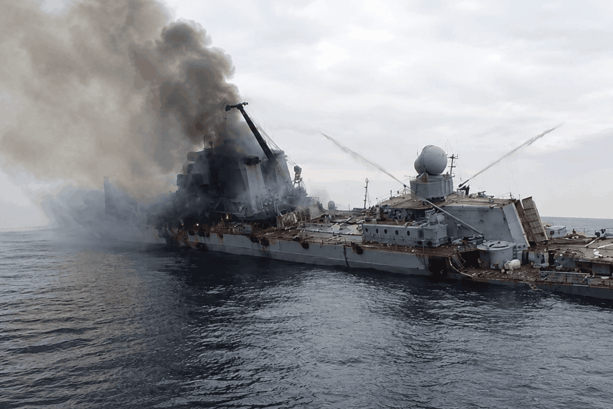 Mylovanov's tweet photo. Zelenskyy: Russia has lost the Black Sea. Our Naval Forces, with the rest of the Defense and Security Forces, have done what many considered impossible.

22 of Russia's 90 Black Sea warships destroyed, 27 damaged since February 2022 — United24. 1/ https://t.co/4q3PBIa03e