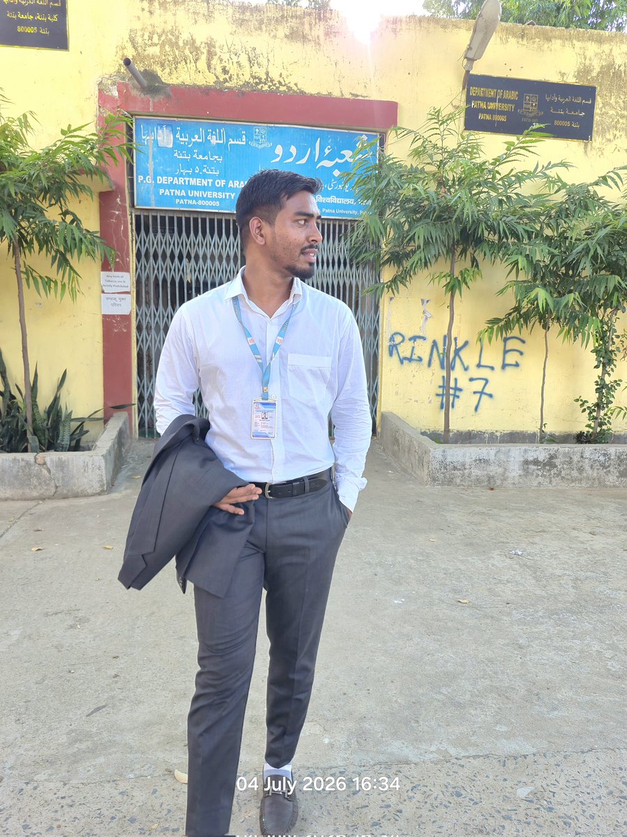 KarateZabir's tweet photo. Deptt. Of Urdu, Patna University, Patna.
#Complete #MasterOfArts #PatnaUniversity https://t.co/BMUaqme0lO