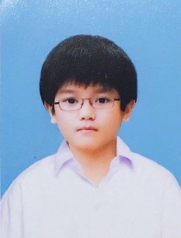 jhhuajaityeiei's tweet photo. เหมือนเดิม
ใส่แว่นเหมือนเดิม❌
กลมเหมือนเดิม✅ https://t.co/YAugrAeLKN
