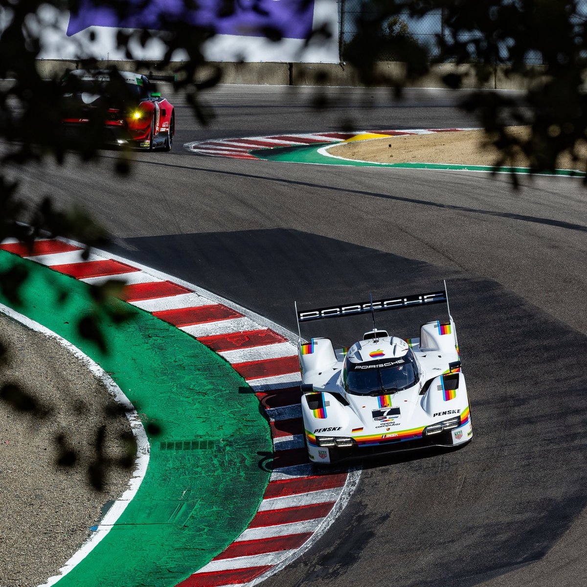 FelipeNasr's tweet photo. Throwing it back to this one-off Laguna Seca livery on the Porsche 963
@PorscheRaces @BRB_oficial @Team_Penske https://t.co/EENrcqtPg5