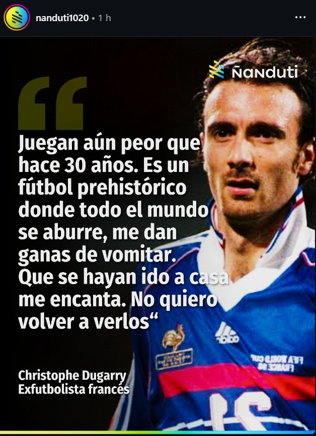 rubencaceres_py's tweet photo. La frase “fútbol prehistórico” no es una simple crítica deportiva. Puede leerse como una expresión de racismo universalista y etnocentrismo europeo: desde una posición que se asume moderna, civilizada y superior, se ubica al otro en un estadio anterior de evolución.

Michel Wieviorka en su libro de sociología "El racismo: una introducción", plantea que el racismo moderno está ligado a la modernidad occidental, la expansión europea, la colonización, el capitalismo y la idea de progreso. En ese marco, el racismo universalista aparece cuando una sociedad se presenta como referencia de la modernidad y considera que los demás deben integrarse a su modelo, aun al costo de ser inferiorizados, asimilados o deslegitimados.