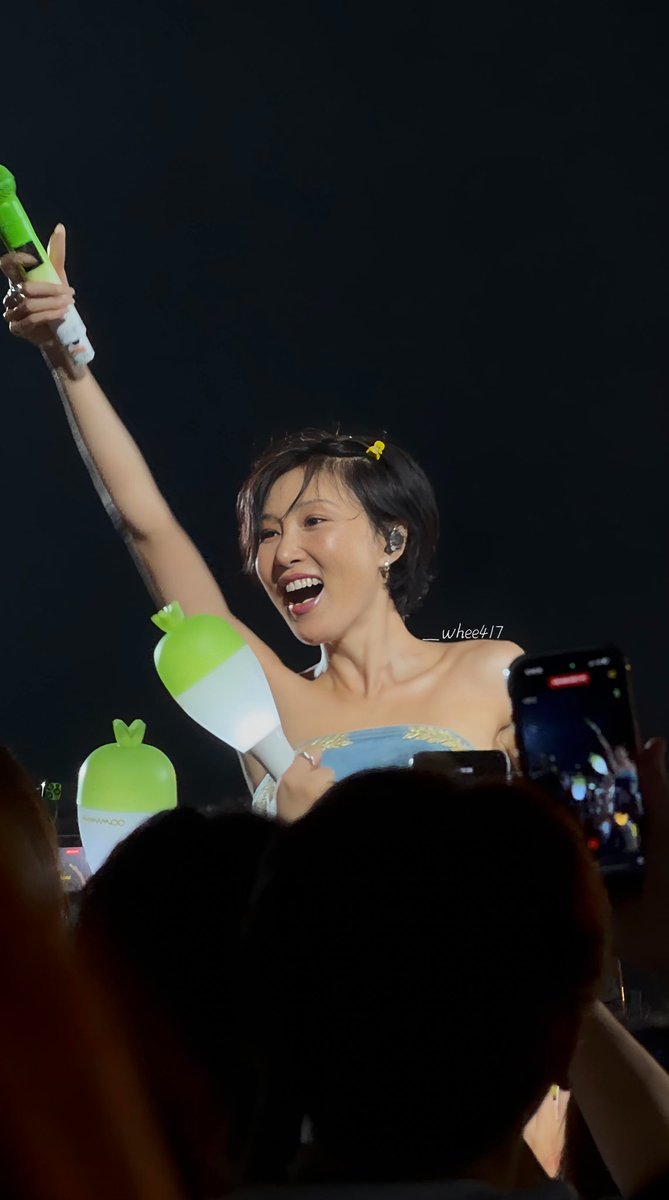 moodarada2's tweet photo. #MAMAMOO #마마무 #HWASA #화사 

cutie💕                     OMG QUEEN😭❤️‍🔥 https://t.co/4cUJHEc0fc