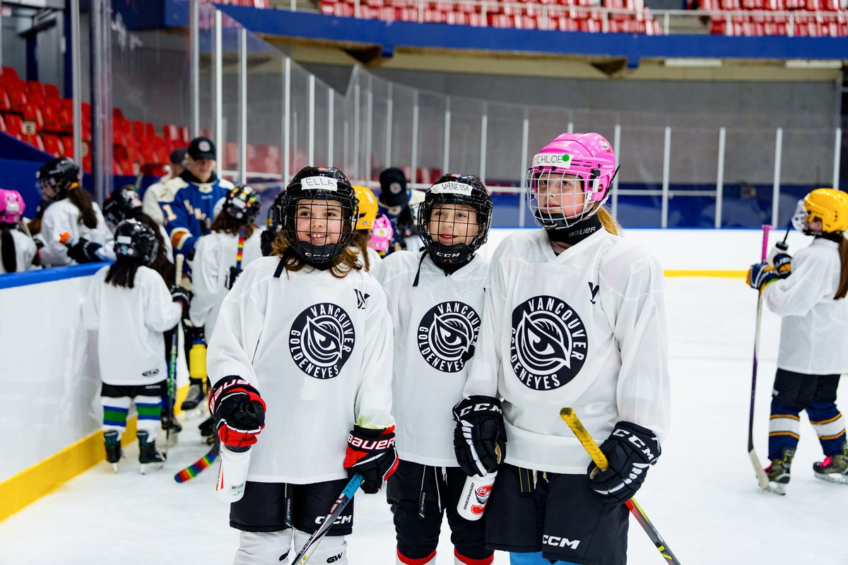 PWHL__Vancouver's tweet photo. Train like a pro this summer with Vancouver Goldeneyes! 🤩 Register now for our @UPS_Canada
U11, U13, U15 and U18 Open Level Summer Camps presented by @SafeSoftware on August 17-18! We can't wait to see you all there soon! 🏒

Register Now📝: https://t.co/MAfwLkoe3R https://t.co/8IgzrgY7P3