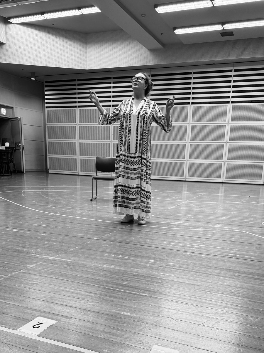 SarahBrightman's tweet photo. A glimpse behind the scenes as Sarah Brightman rehearses for Sunset Boulevard in Tokyo.🌇

From intimate scenes to full orchestra rehearsals, preparations are well underway ahead of opening night at Tokyu Theatre Orb on 10th July.

Visit https://t.co/Q7BDRME18i for final tickets. https://t.co/z3rOWLQC53