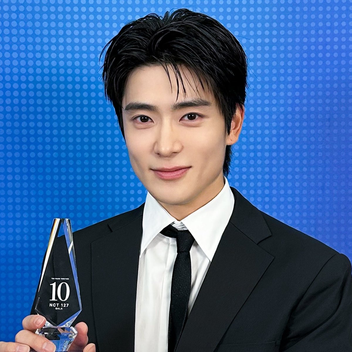 롬 tweet media