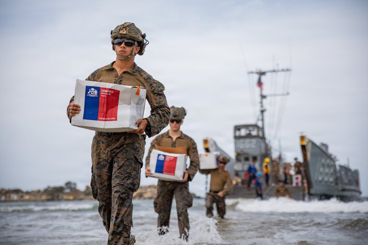 Southcom's tweet photo. From ship to shore:
U.S. Marines with 3rd Battalion, 2nd Marine Regiment, Littoral Combat Force-24, and U.S. Sailors with USS Fort Lauderdale (LPD 28) offload supplies from a Landing Craft Utility vessel during a supply delivery at La Guaira, Venezuela, June 5, 2026.

At the direction of #SOUTHCOM, U.S. military forces are supporting @StateDept-led U.S. government relief operations following the devastating earthquakes that struck the nation on June 24, 2026.

@DeptofWar @The24MEU @USMC @USNavy @WHAAsstSecty @USForeignAssist @USAenEspanol @usembassyve
