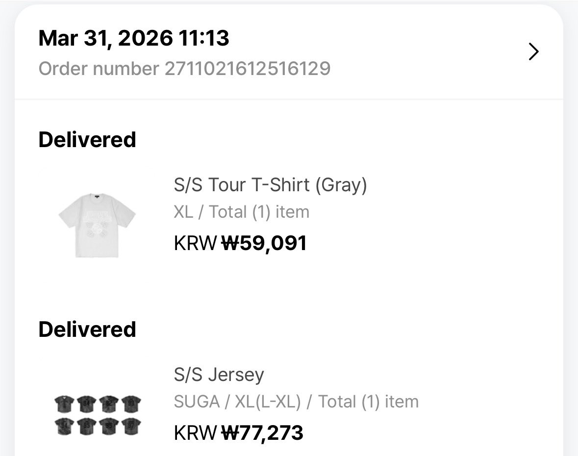 minsjyg's tweet photo. I bought tour tshirt white color + yoongi jersey. Girl is not a HAND LAUNDRY GIRL 😭 what i did is separate laundry. First batch is dark coloured laundry. I put yoongi jersey in small laundry net. The next one is light coloured laundry, so i put the tshirt one 😭 no issue at all https://t.co/gNumIoqP92