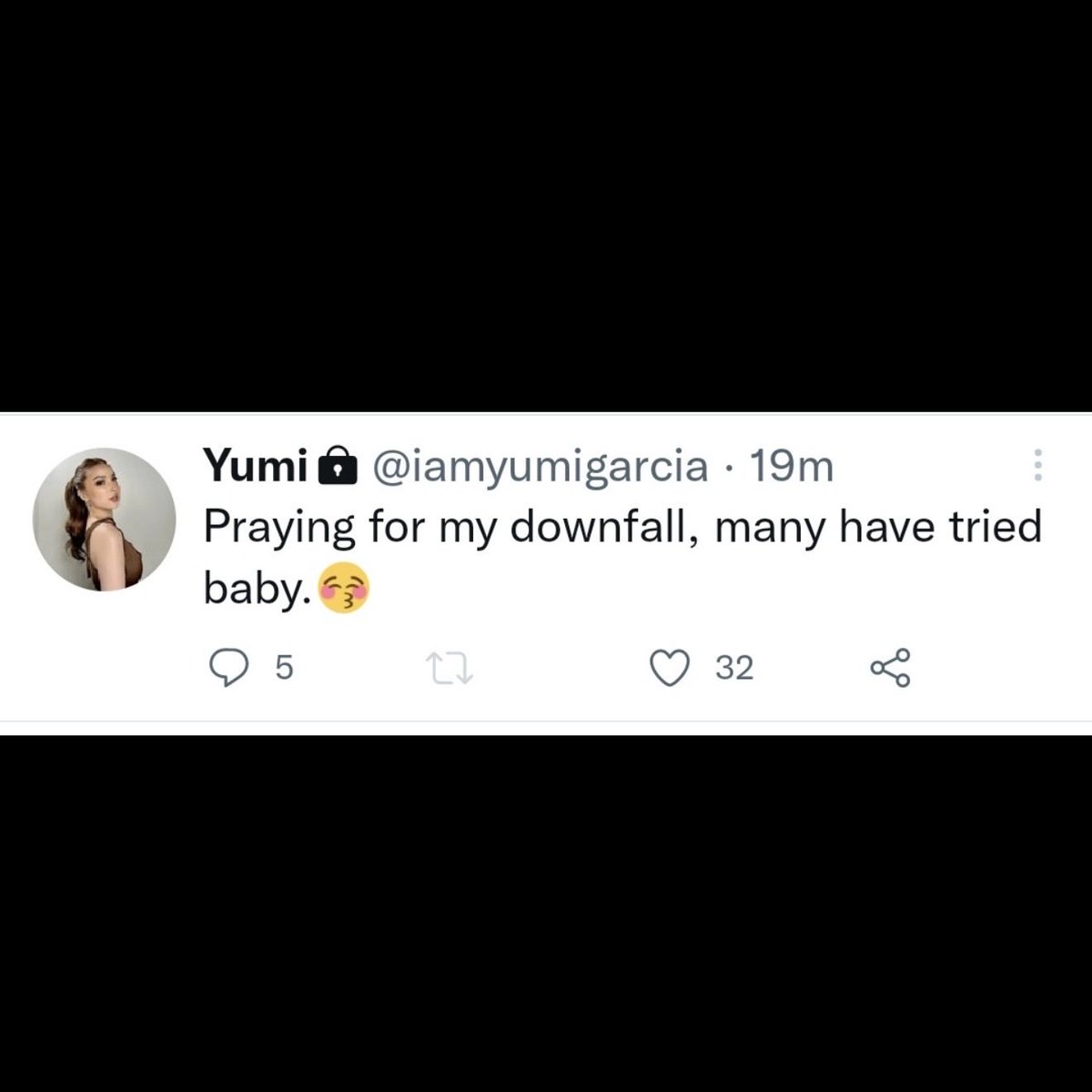 dani tweet media