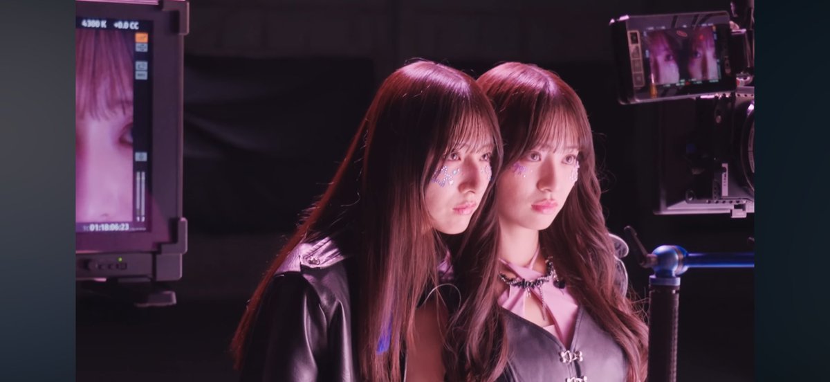 miikan_6's tweet photo. 映画のワンシーンやん
 #蟹沢萌子 #冨田菜々風 #ノイミー #ここでファーストキッス https://t.co/1TLBd9p31U