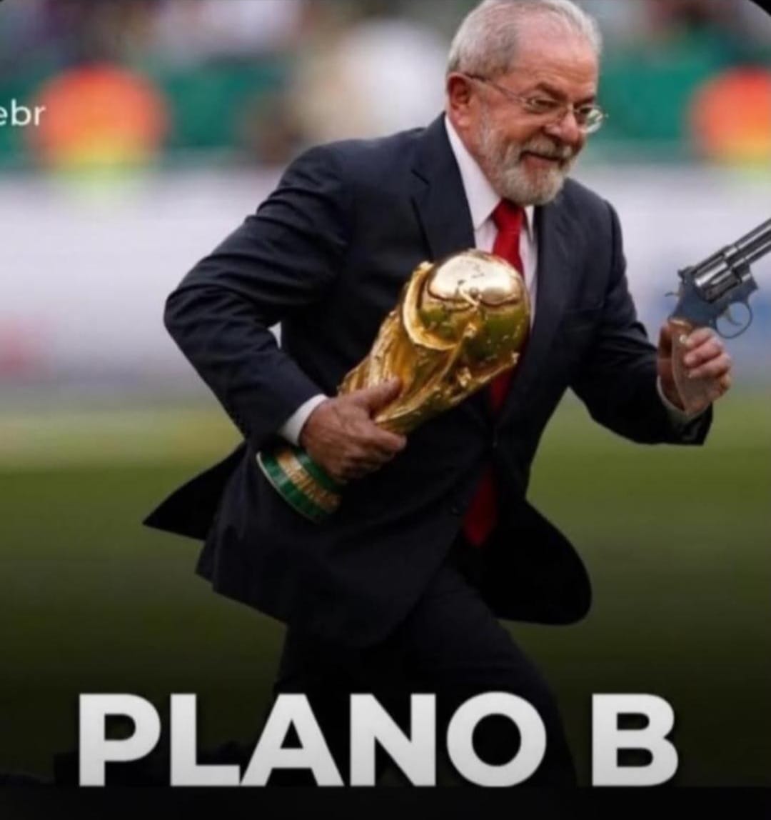 ChristopheSil's tweet photo. @schumiif1 @jessicatuga Calma ramelento, o Luladrão vai trazer a taça para o Bostil!😉 https://t.co/QI0SBAUhhe