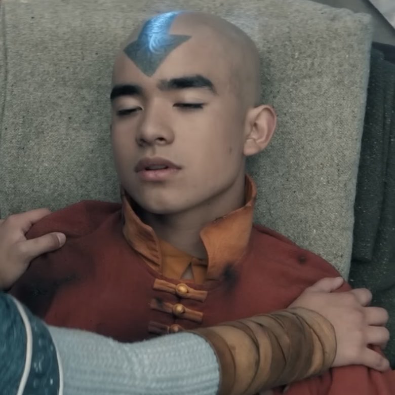firelrd_zuko's tweet photo. Aang’s first and last scene…so far 🥺 https://t.co/BJJDzIIIUO