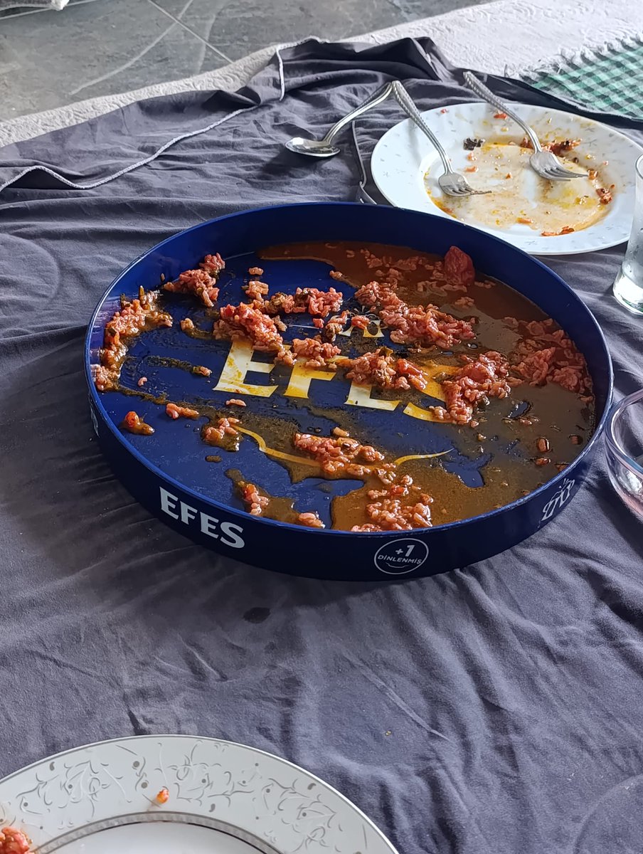 elfo2808's tweet photo. efes bu kadar aşağılanmamıştı https://t.co/MnRLWJGl2B