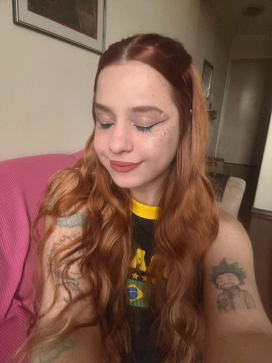 psicomtka's tweet photo. toda bonitinha e temática somente para ter o dia ARRUINADO pelo bruno guimarães https://t.co/k15gGJb7Pa