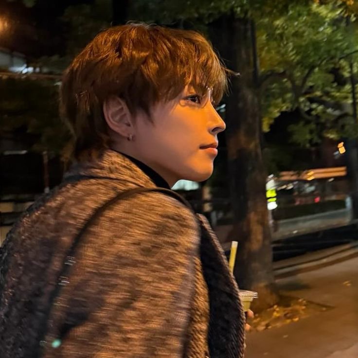 miggimage's tweet photo. cw / cuntboy. belly bulge.

hj yang dititipin anak temennya yang baru ngerantau di kotanya gak ngerasa ada yang aneh. malah menurutnya yh itu anak yang baik dan sopan banget. sampai suatu malem dia lupa ngunci pintu wc dan yh ngeliat dia lagi ngobelin mem3knya pake jari-jarinya https://t.co/LXuVjw6TVh