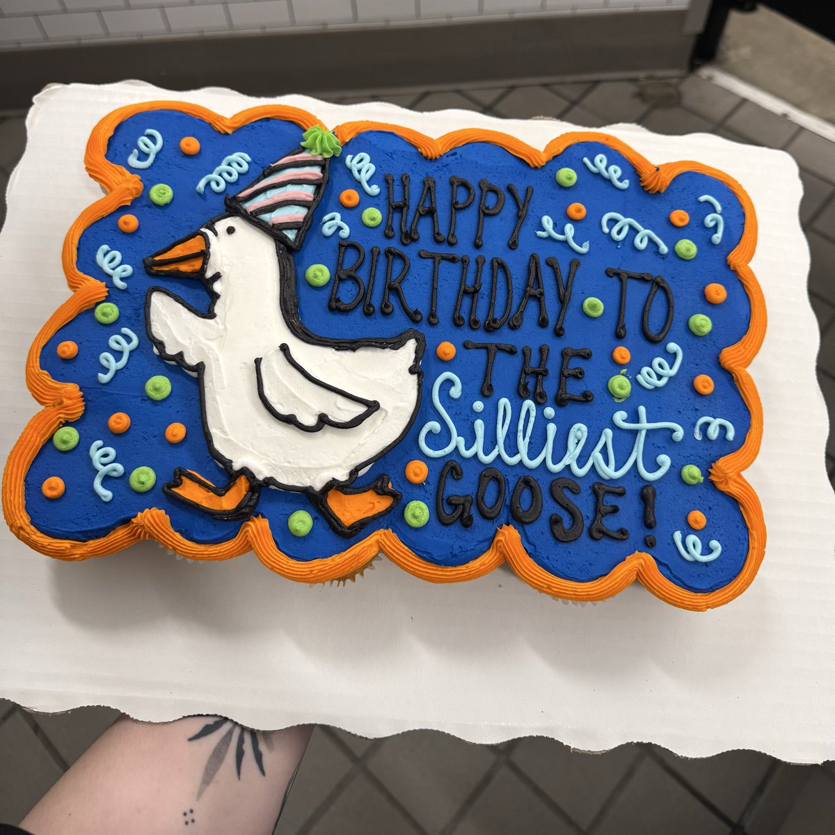 xtritagonist's tweet photo. decent cake day :) https://t.co/jgHB37AIQG