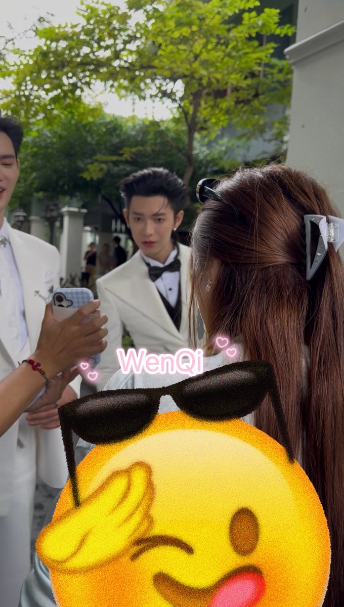WenQi_LL's tweet photo. 爱你们🥰💗,希望你们身体健康、长红久久🙏🏻@pavelphoom
@Ppoohkt 

#Poohpavel #Pavelphoom #Ppoohkt https://t.co/rH8pYz0IJ8