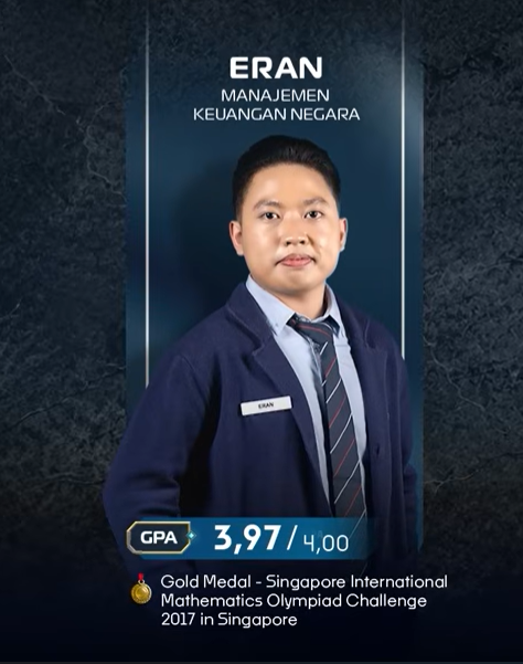 WOLF_of_IHSG's tweet photo. Eran.
PROTECT THIS MAN AT ALL COSTS !!!

Eran adalah salah satu peserta di Clash of Champions Season 3.
Di ronde pertama, Eran sapu bersih 10/10 saat harus menjawab soal Matematika sembari berlari di treadmill.

Sekarang sedang mendalami ilmu Manajemen Keuangan Negara di PKN STAN

Eran adalah bukti, bahwa Indonesia emang ga pernah kekurangan  orang Pintar.