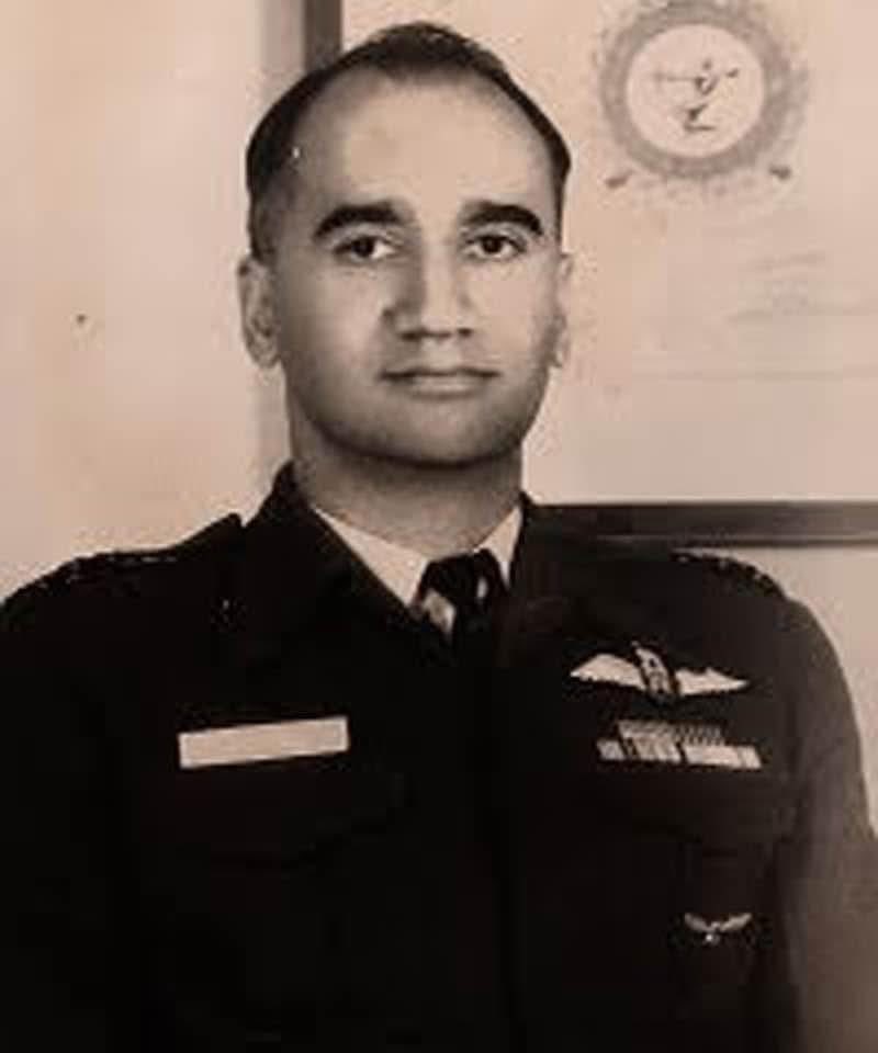 priority_n's tweet photo. Born on July 6, 1933,
#MIA/#POW since Dec 13, 1971.
but do we care about the #Missing54 soldiers and their families?
Many family members may have perished while waiting for their beloved. Many soldiers must have died in hope of their release…
Happy 92nd birthday to
WG CDR HERSERN SINGH GILL
An Ace Pilot @IAF_MCC
we failed to bring you back sir!!