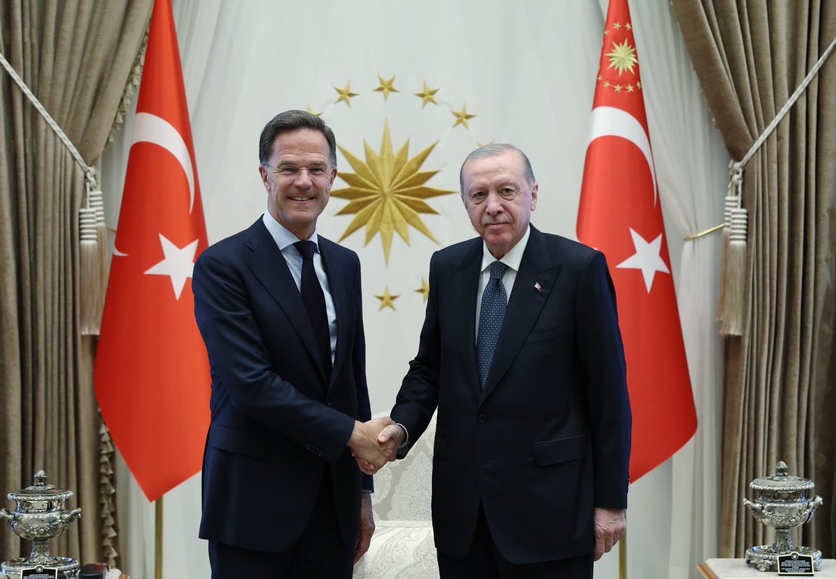 tcbestepe's tweet photo. Cumhurbaşkanımız Sayın @RTErdogan, Ankara’da gerçekleştirilecek 36. NATO Devlet ve Hükûmet Başkanları Zirvesi öncesinde NATO Genel Sekreteri Mark Rutte ile Cumhurbaşkanlığı Külliyesinde görüştü. https://t.co/Hj3d8BEH8D