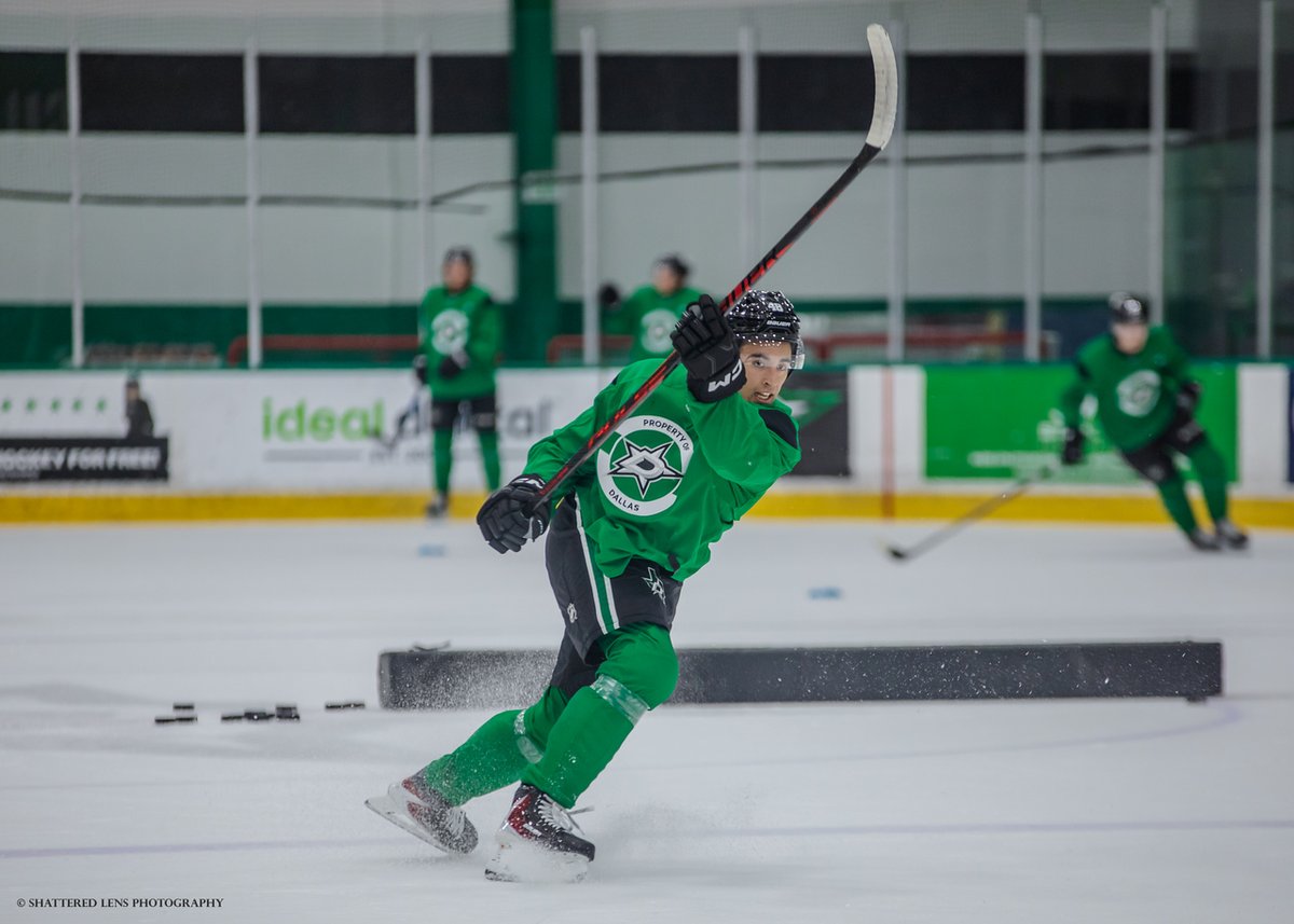 WHLPats's tweet photo. Check out some shots of Pats defenceman Reese Hamilton in action at Stars Development Camp last week! ⭐️

📸: @DallasStars / Shattered Lens Photography

#BlueRunsDeep | #ReginaPatsHockey https://t.co/j1DVbfIsFs