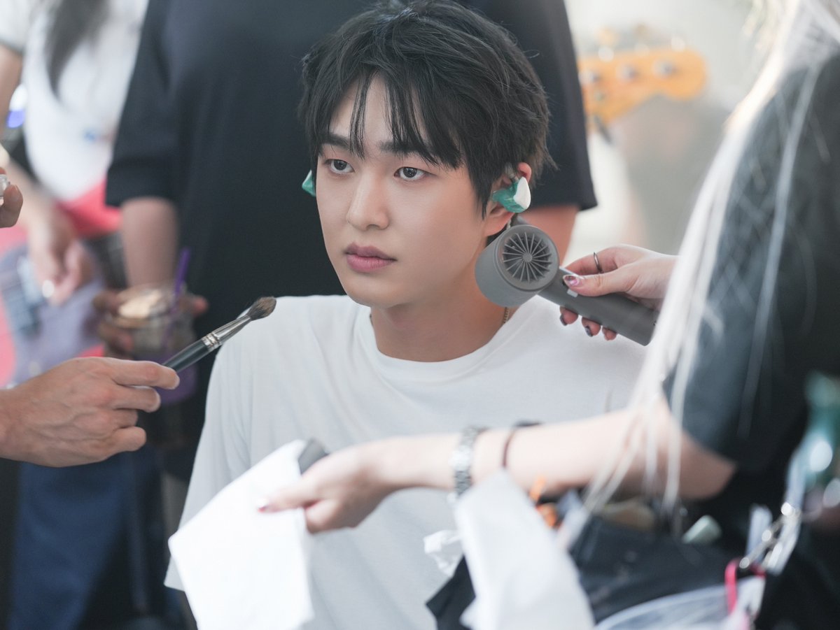 온유 #ONEW #オニュ@SHINee @ONEW_GRIFFIN