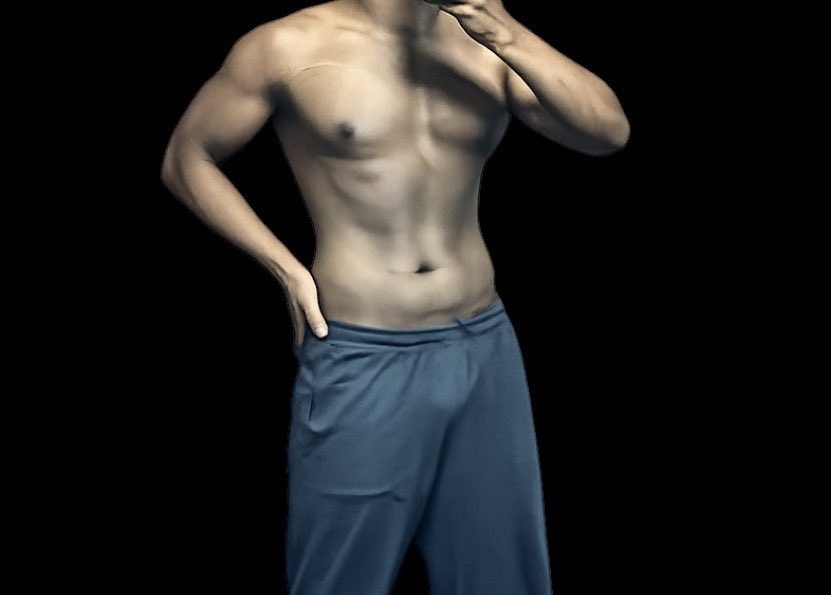 Kavin_kent's tweet photo. Pic taken in 2025 , now a little bulkier , still you can see that bulge in my pant , thats your bbc 
.
Dm for more info . https://t.co/UphHCX2FXp