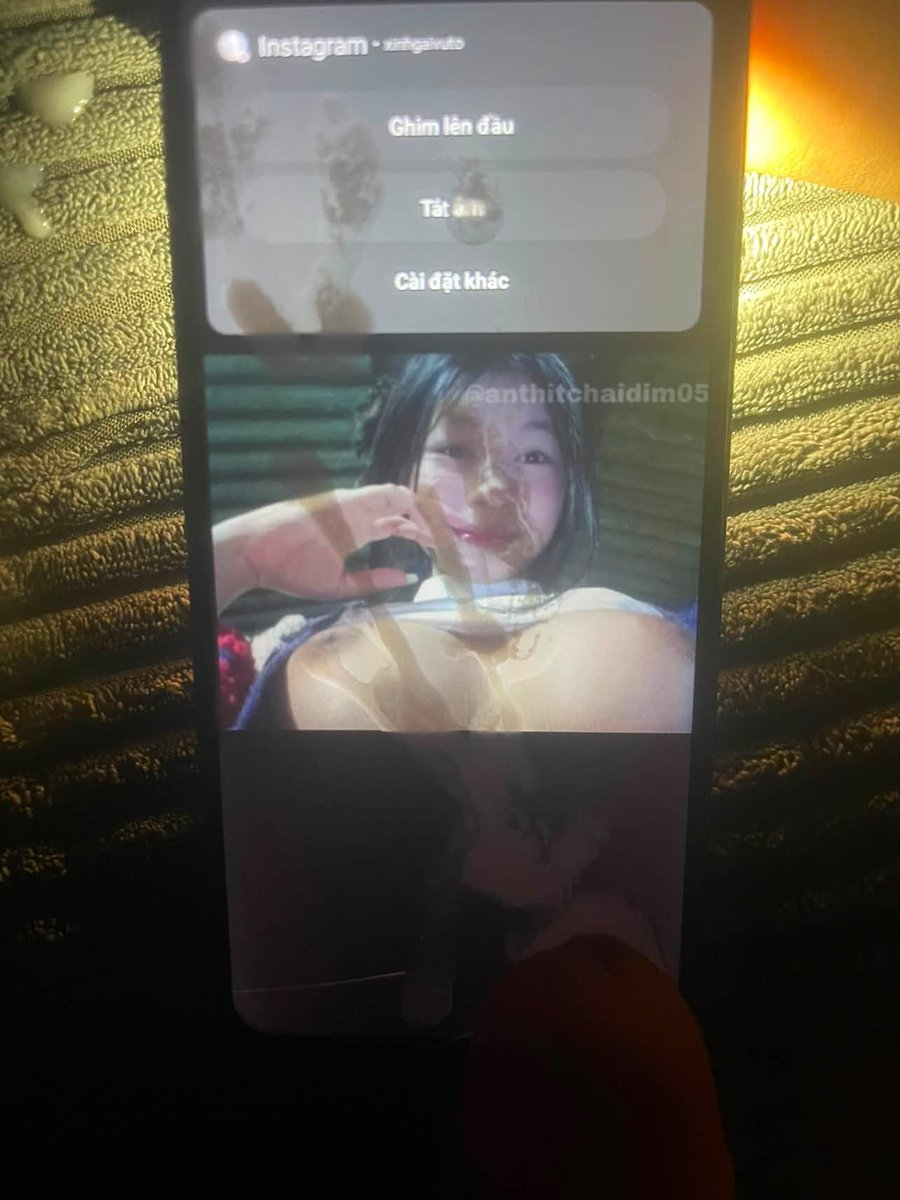 anthitchaidim05's tweet photo. vắt tinh buổi đêm cho e trai 😋😋, ai muốn được vắt tinh ib em nhé https://t.co/DSliLniZre