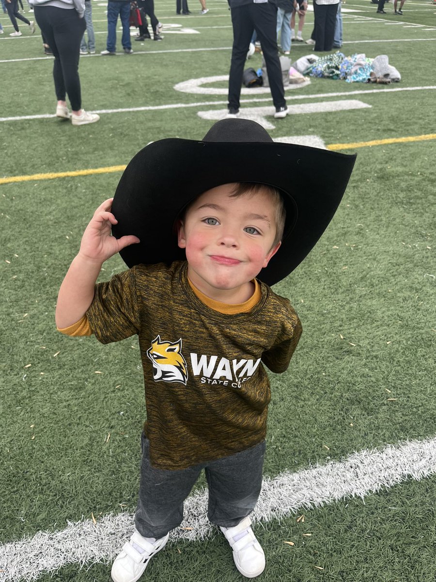 LMasters8's tweet photo. Happy 4th Birthday to Baby Masters, Lawyer! Best hype man in the family! Love you buddy! 🎁⚾️🚒🪏 https://t.co/174990O5y8
