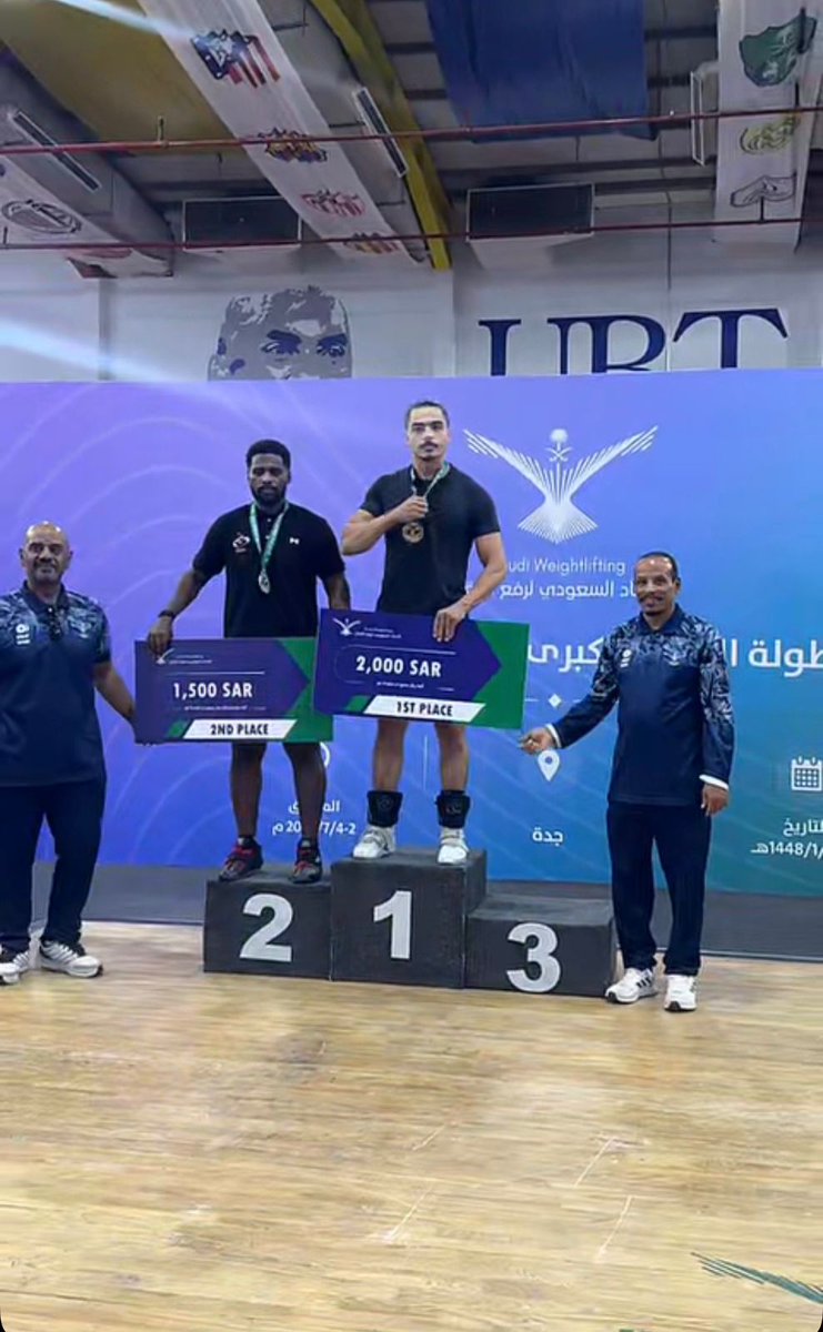 Jeddahsportclub's tweet photo. ذهبيتان وبرونزية حصيلة أبطال #نادي_جدة في اليوم الثاني من بطولة الجائزة الكبرى لرفع الأثقال المقامة في #جدة. 🤼‍♂️🏆

🥇 يوسف علي الكعبي – وزن 60 كجم
🥇 خالد عبدالله حواري – وزن 88 كجم
🥉 إسماعيل علي الكعبي – وزن 65 كجم

ألف مبروووك لأبطالنا هذا الإنجاز. 👏💙❤️

#رفع_الاثقال_السعودية🇸🇦