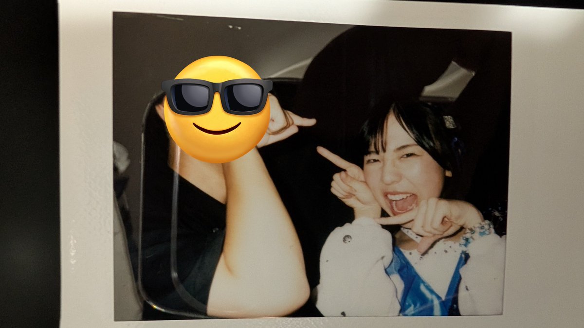 SAMBU_HM's tweet photo. かじぃは見つけたよーって言われたww
今日もカバーに入りながら、MCも絶好調だし、途中客席に乗り出してたところもロックでかっこよかった！！
身長は173cmです！！！
#にきちゃん #鍛治島彩 https://t.co/CaeIfZRfdX
