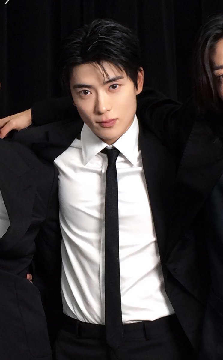 letmevalentineu's tweet photo. ไม่เคยมีใครบอกให้ระวังแจฮยอนตอนอายุ 30 https://t.co/4yrdJc3FC5