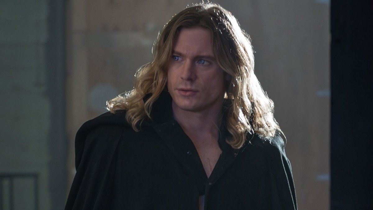 NexusPointNews's tweet photo. New look at ‘THE VAMPIRE LESTAT’ Episode 6. https://t.co/djXB9scuQS