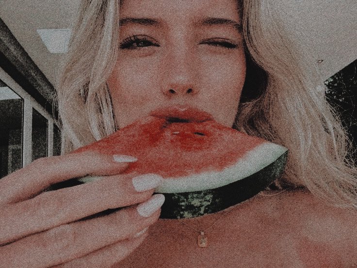 pvrstdwsir's tweet photo. ᅠ
ᅠ
⠀⠀  instagram ⠀𐙚  ⠀#⃝⠀arellano.ava
⠀⠀  share  a  new  post  
⠀⠀  “    summer as officially started
ᅠ
ᅠ https://t.co/Akg9oGRJ0c