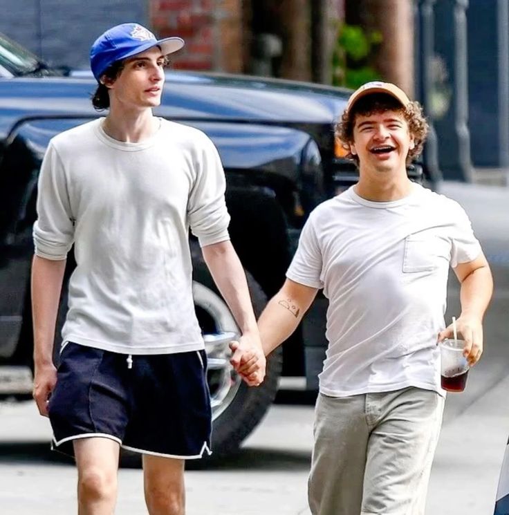finn wolfhard hats tweet media