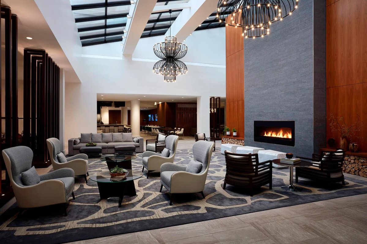 Liretro's tweet photo. Stay where the PLAYERS stay! Book your room now at the Long Island Marriott Hotel for LI Retro at special block pricing by July 7! https://t.co/r7UizoduzH https://t.co/sQtSRR5Z2G