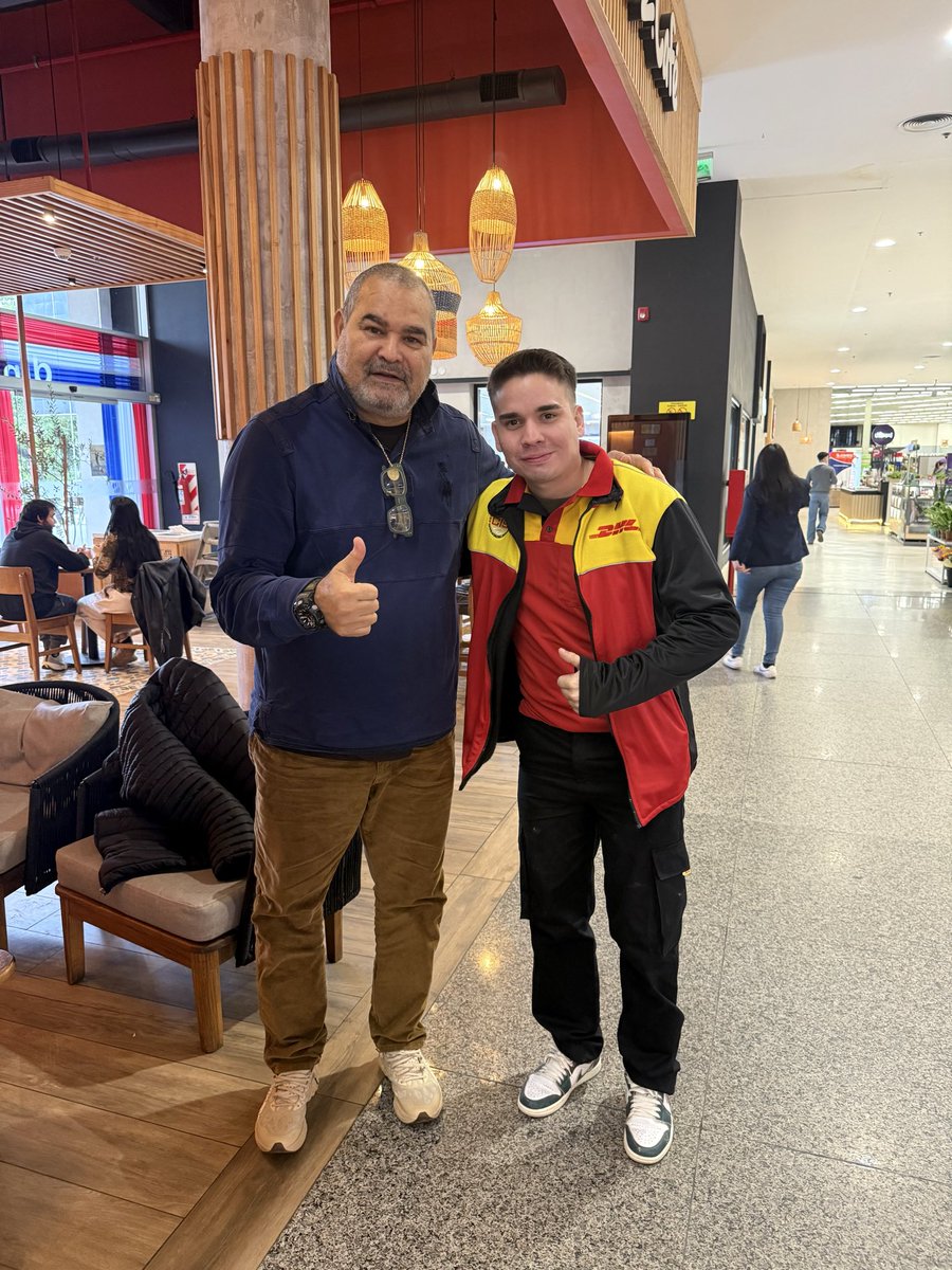 mathias_th99's tweet photo. CON EL NUMERO 1 🐐🙌
@JoseLChilavert_ https://t.co/pvY1itiKon