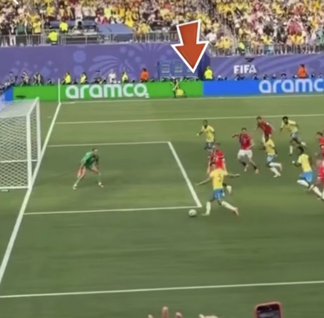 ANISH_R0Y's tweet photo. Biggest what ifs, if Casemiro had passed the ball rather than shooting .
Many will argue why Joao Pedro doesn't make through the squad, I will say Andrey Santos deserved more than anyone else, keeping in mind such a weak midfield, both Casemiro and Fabinho called up in 2026. https://t.co/BFnscW369o