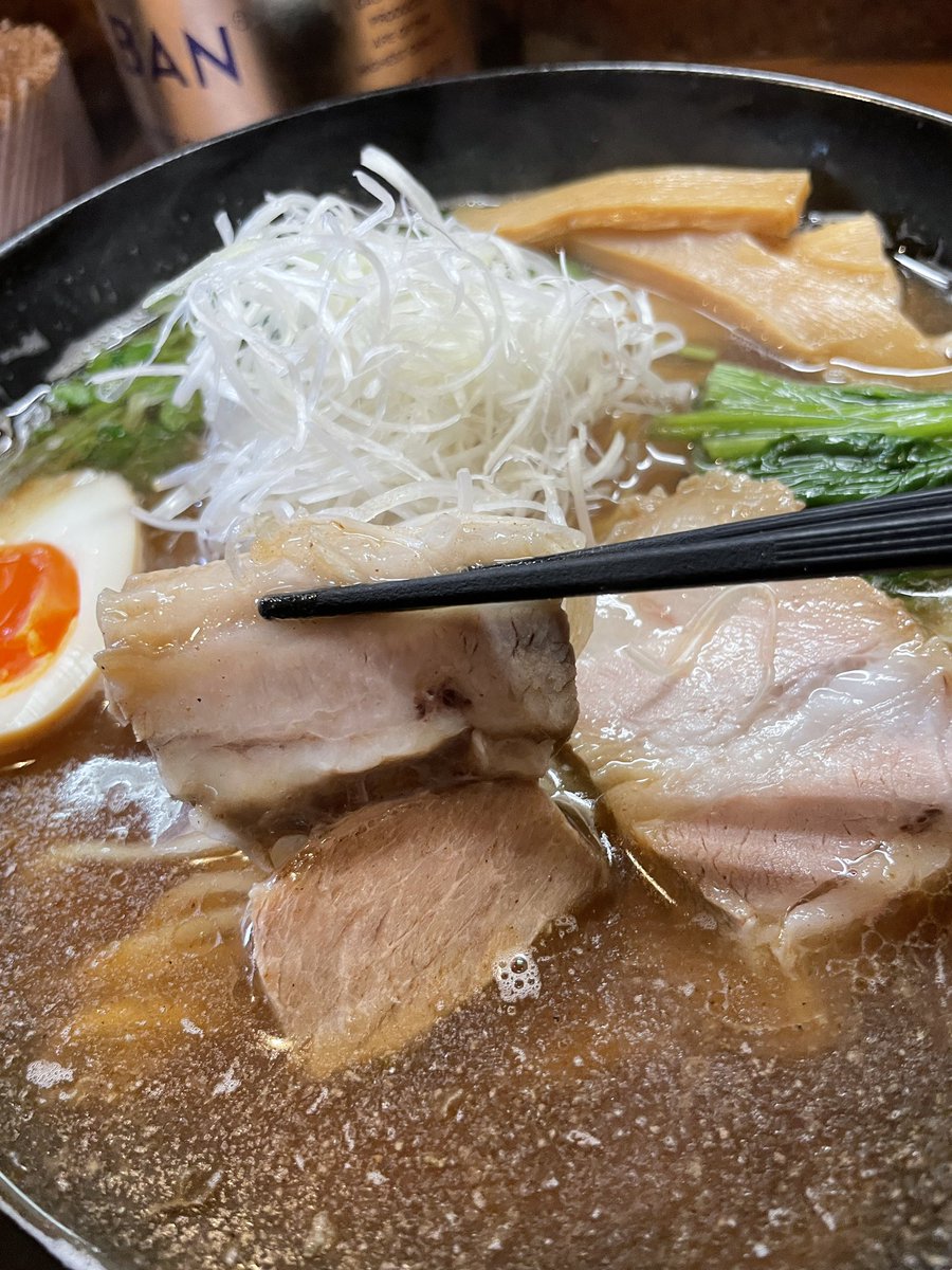kitakura1020's tweet photo. 今日は何を食べようと
迷ったときに、
思い出していただける一杯でありたいと思います😊

一杯一杯、変わらぬ美味しさを目指してお作りしています‼️

朝ラーでも、お昼でも、
ほっとひと息つきたい時でも

皆さまのお越しをお待ちしております🍜

🕖営業時間 7:00〜15:00（L.O.14:30）
#キタクラセブン https://t.co/qOQny4jJs3