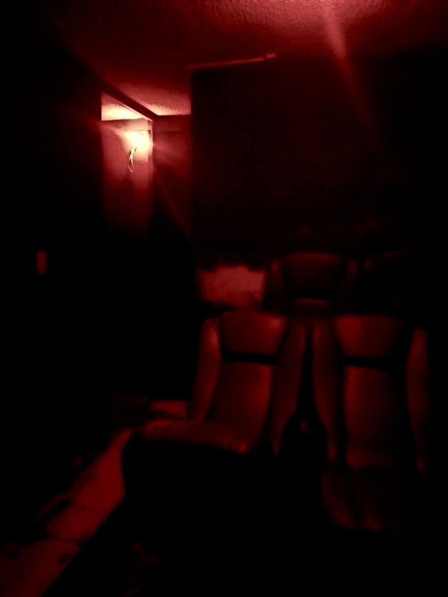Joss69_1's tweet photo. Que rico la pasamos ayer en el cine Teresa,muy excitante 😋🤤 https://t.co/GSgPRk1xkq