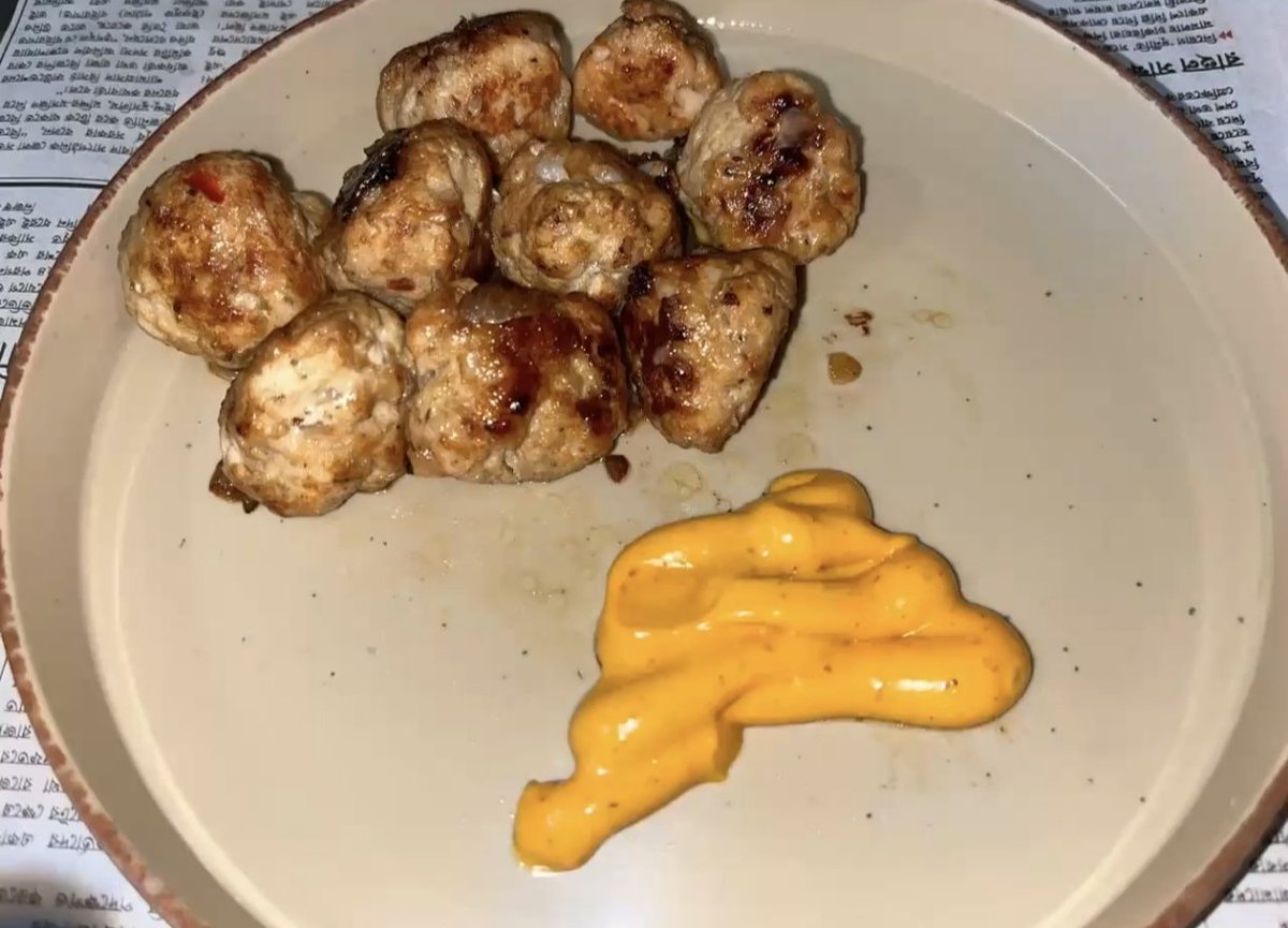 imsaanjoy's tweet photo. Chicken ball 💪💪 https://t.co/ZOJboWGRLF
