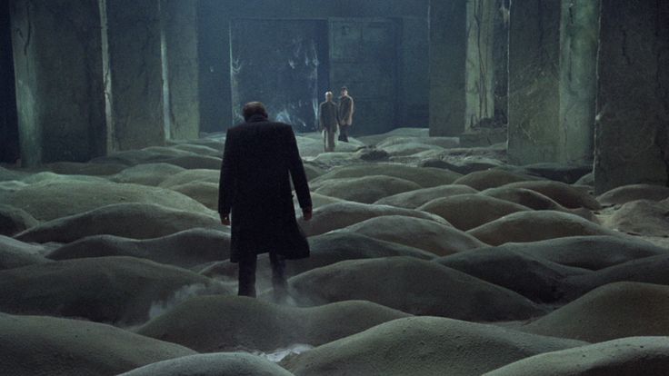 freakyfilms0's tweet photo. Stalker (1979) https://t.co/XVRzmgzH3Z