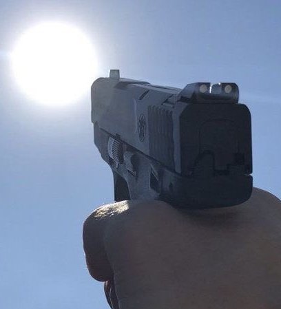 norrisgrid's tweet photo. is the sun bothering you king? https://t.co/TCdNuP8j7B