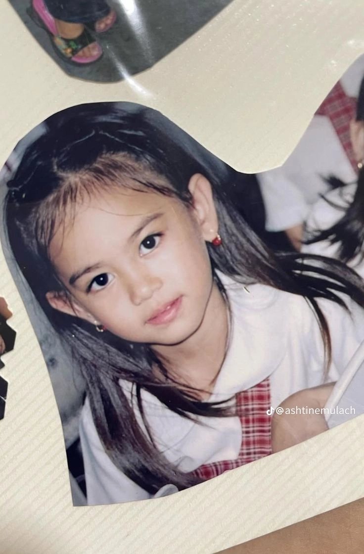 ashtinexdres's tweet photo. Ang cute na baby ni andres. Baby pics of #Ashtineolviga 

💙💙 https://t.co/Gr3KjJZ6e5