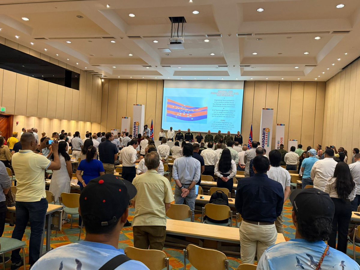 MagdalenaGober's tweet photo. Gobernadora Margarita Guerra se reúne con líderes, gremios y expertos en la Cumbre Global de Seguridad Magdalena.

En el Centro de Convenciones Estelar se desarrolla a esta hora la Cumbre Global de Seguridad Magdalena, organizada por la gobernadora Margarita Guerra… https://t.co/AtGoYn4vCe