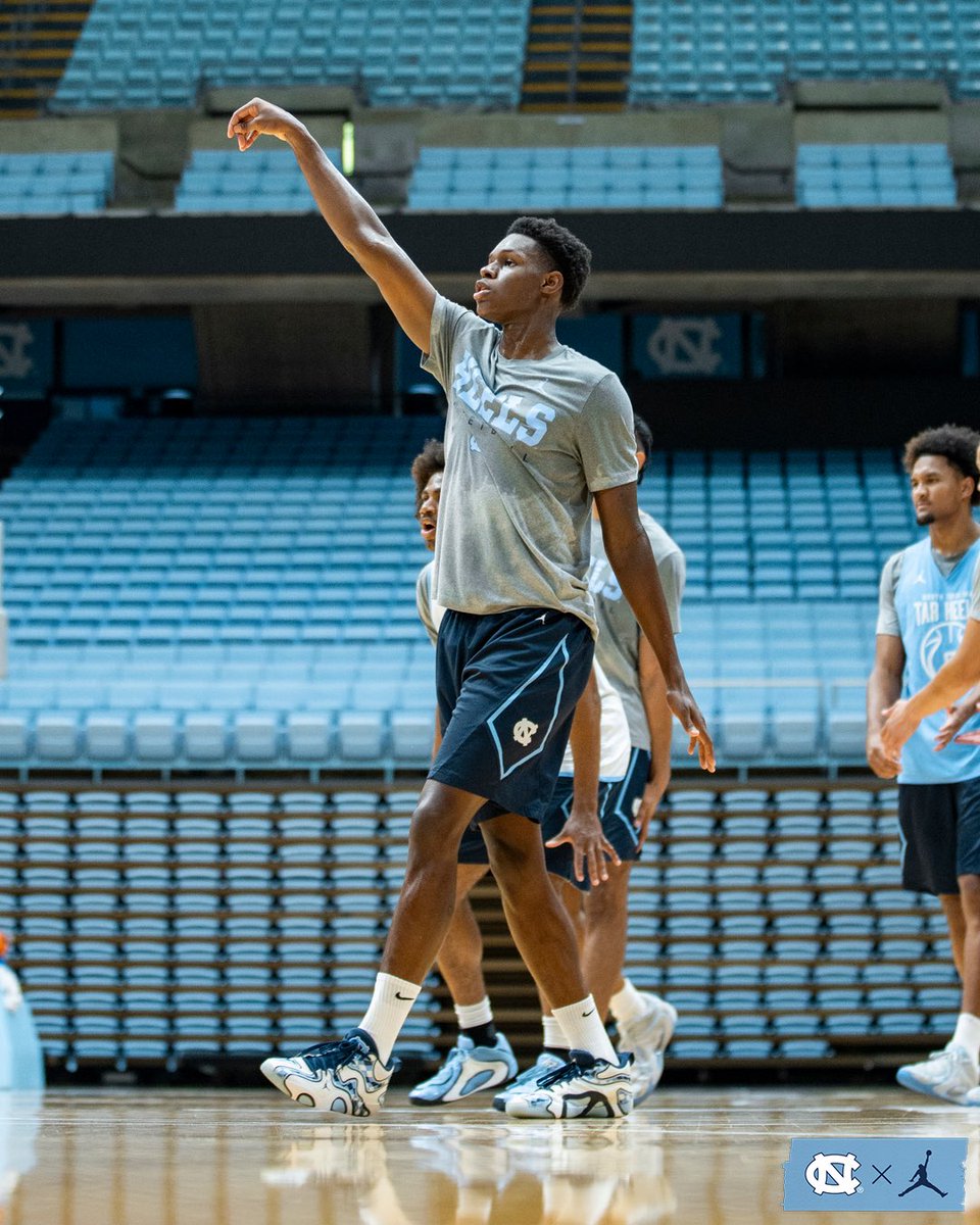 UNC_Basketball's tweet photo. Summer grind ➡️ Kevin Thomas https://t.co/dyo1MLRyAu