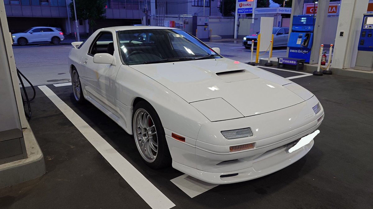 FC3S_13B_GTX's tweet photo. #7月7日はセブンの日
#セブンの日

今日はセブンの日ですが、私のFC参号機は絶賛エアコン修理中なので不在です〜笑

過去写真ですみません〜！
はよ帰ってこ〜い😁 https://t.co/3ZUwBENPsE